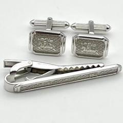 新品 未使用 BURBERRY バーバリー タイピン カフス シルバー ホース BURBERRY バーバリー カフスボタン ネクタイピン ホースロゴ