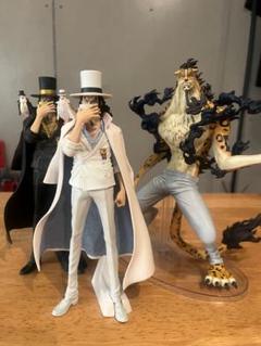 ワンピースフィギュアまとめ売り　ルフィ・ロー・ロブ・ルッチ・ヤマト８体セット Yahoo!オークション -「ロブルッチフィギュア」の落札相場・落札価格