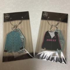 ツイステ(ジェイド フロイド)衣装アクリルチャーム くつろぎマイ
