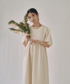 moi tytto ハイウエスト切替えパフワンピース