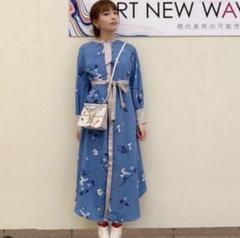 ローズバッド 花柄前あきワンピース　ブルー　ロング総柄　切替　ブラウン ローズバッド 花柄前あきワンピース ブルー ロング総柄 切替