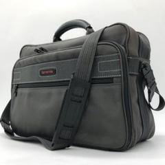 サムソナイト　ビジネスバッグ　2way A4収納可能　ロゴプレート