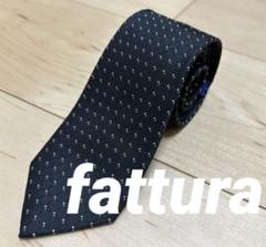美品　fattura メンズ ネクタイ 細い おしゃれ