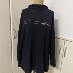 AYANE黒 ネック Tシャツ  オーバーサイズトップスのサムネイル
