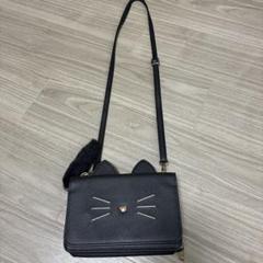 猫耳デザインの黒いポシェット