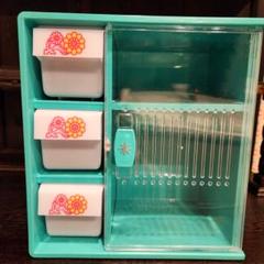昭和レトロ CUBIC キュービック 調味料入れ レトロポップ 箱付 未使用品 昭和レトロ CUBIC 調味料入れ キュ－ビック4種 - メルカリ