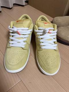sb dunk low Saturn Goldのサムネイル