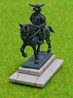 伊達政宗　プロンズ像　大　フィギュア　27cm ◆戦国武将 miniQ ミニチュアキューブ003 伊達政宗の具足｜ミニキュー｜海洋堂