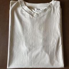 UNIQLO Mサイズ Vネック Tシャツ