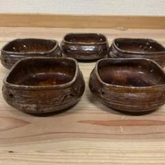 半額以下で買えるクーポン特集 3代大樋長左衛門 (大樋長阿弥） 5客 飴釉四方七宝透かし向付 工芸品