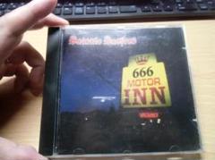 666 Motor Inn サタニック・サーファーズ