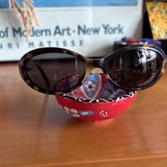 Salvatore Ferragamo オーバル型サングラス Amazon.co.jp: サルヴァトーレ フェラガモ サングラス Salvatore