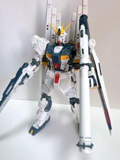 MG νガンダム Ver.Ka」を『逆シャア』のイメージで製作