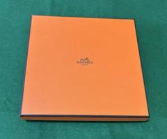 新品非売品HERMES オレンジ 大判バスタオル ロゴ入り HERMES オレンジ 大判バスタオル ロゴ入り