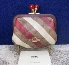 COACHコインケース 小銭入れ　キスロックコインケース　がま口　花・野菜柄 COACH コーチ コインケース 小銭入れ キスロックコインケース
