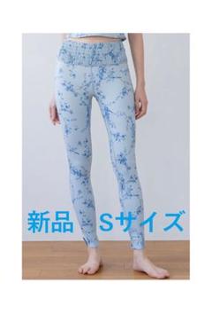 【SUKALA】スプリングフラワーシャーリングレギンス ( M パンジー ) SUKALA スプリングフラワーシャーリングレギンス 新品Sサイズ
