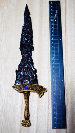 【上品】 30cmマリケスの黒き剣 エルデンリング ミニ武器 キーホルダー キーホルダー・アクリルキーホルダー