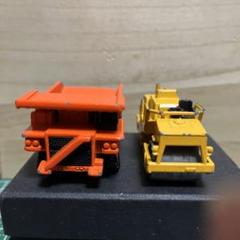 トミカ ダイナパック DYNAPAC CC21 ロードローラー　 ダンプカーのサムネイル