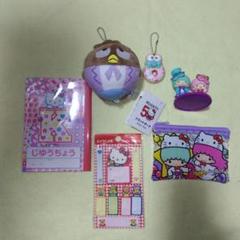 在庫処分 激安 サンリオキャラクターグッズまとめ売り - メルカリ ピンズ・ピンバッジ・缶バッジ