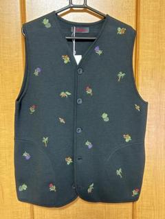 CABaN 植物刺繍 ブラックベスト新