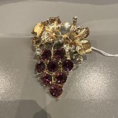 @ フルーツ コサージュ バッヂ バッジ 石 宝石