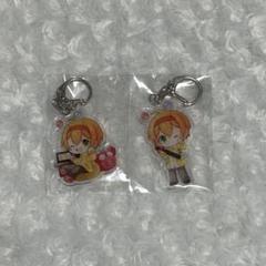 【ちょこらび】かにちゃん アクリルキーホルダーセット 缶バッジ付き ちょこらび かにちゃん かにわん アクキー 2点 - メルカリ