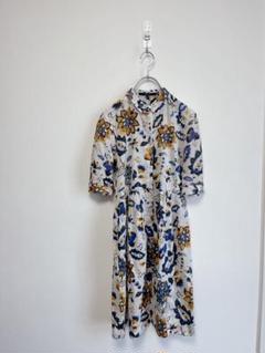 トゥモローランド 花柄綿100%ワンピース 36 (38) 美品トゥモローランド花柄ワンピース 36 - ワンピースオンライン