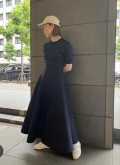 MADISONBLUE フレアロングニットワンピース 美品】マディソンブルー ワンピース FLARE LONG KNIT DR 黒