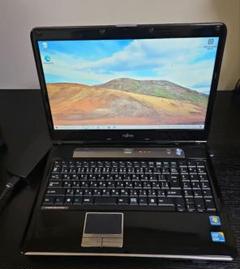 富士通ノートパソコン　FMVNFG50B FUJITSU