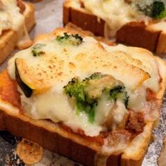 国産小麦＆自家培養酵母100％】自家製惣菜パン多め♪ 詰め合わせ