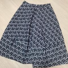 美品★ジルサンダーNAVY★スカート　サイズ32（ITALYサイズ38です） 美品☆ジルサンダーNAVY☆スカート サイズ32（ITALYサイズ38です