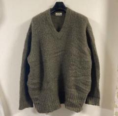 新品 Acne Studios Vネックニット