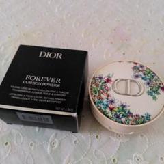 新品フィルム未開封Dior Forever クッションパウダー050 ラベンダー 新品フィルム未開封Dior Forever クッションパウダー050