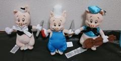 【激レア】ディズニー　ぬいぐるみ　三匹の子ぶた 公式】ディズニーストア.jp | ぬいぐるみチャーム3個 三匹の子ぶた