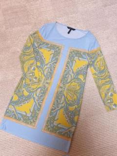 美品⭐︎bcbg 七部ワンピース　プリント柄