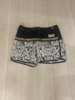 PIC TUREサーフパンツ32インチ