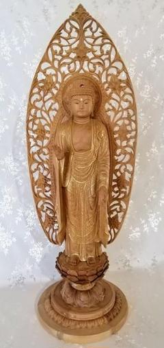 阿弥陀如来立像【大】7寸 #530 宝相華唐草 透かし彫り ◆白檀 木彫 仏像 阿弥陀如来立像【大】7寸 #530 宝相華唐草 透かし彫り ◇白檀