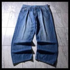ROCAWEAR ロカウェア　ヒップホップ　極太バギー　ブラック　デニムショーツ ROCAWEAR ロカウェア ヒップホップ 極太バギー ブラック デニム