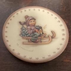 ドイツ　ゲーベル　小皿　ミニプレート　壁掛け　M.J.Hummel　 5/25