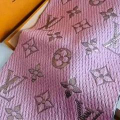 LOUIS VUITTON ルイヴィトン マフラー