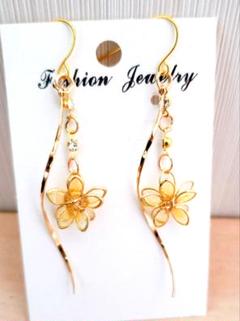 513③# ピアス ハンドメイド フラワー レジン 桜 夏ピアス