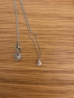 Swarovski 雫ネックレス