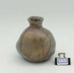 備前焼 桂一生 一輪挿し 花瓶・フラワースタンド