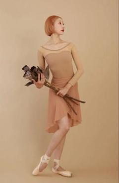 美品⭐︎Unoa レオタード&Dance de Paris レオタード　2点セット British doggies】Sleeve design - Balletwear brand unoa