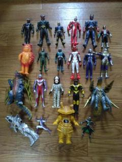 ウルトラマンシリーズ 怪獣フィギュア 21体セット - メルカリ