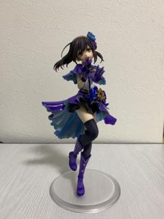 フィギュア AMAKUNI イリヤ クロエ 美遊(三姉妹台座付) 3体セット Amazon.co.jp: AMAKUNI イリヤ クロエ 美遊 フィギュア 三姉妹