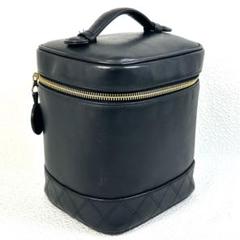 ● CHANEL シャネル　ビコローレ　バニティバッグ　ココマーク　キルティング Yahoo!オークション -「シャネル ビコローレ」(かばん、バッグ