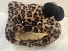 キティ　ヒョウ柄　ファンキャップ iveレイちゃん着用 キティヒョウ柄ファンキャップ - メルカリ