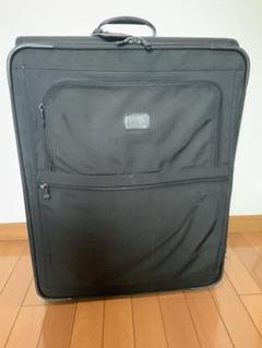 TUMI 正規品トュミ ブラック大型108L キャリーケースキャリーバッグ7泊〜 TUMI 正規品トュミ ブラック大型108L キャリーケースキャリー
