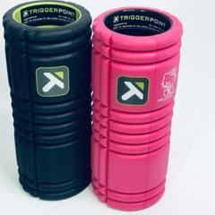 TRIGGERPOINTグリッドフォームローラー　ブラック　ピンク×ハローキティ TRIGGERPOINTグリッドフォームローラー ブラック ピンク×ハロー